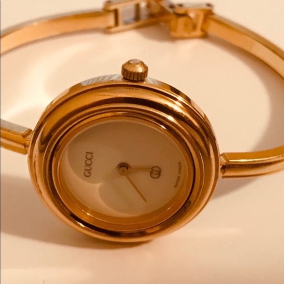 Gucci Accessories - Gucci watch bezel model  1100L Swiss made guartz